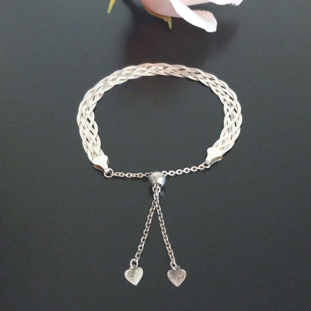 Elegant Silver Heart Charm Bracelet